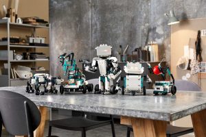 Programmable Robot Kits LEGO MINDSTORMS